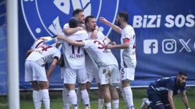 TFF 2. Lig Beyaz Grup’ta şampiyonluk mücadelesi veren Sarıyer, İstanbul’da