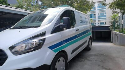 Bursa'nın İnegöl ilçesinde, annesi emzirirken uyuyakalan 2 aylık bebek, genzine